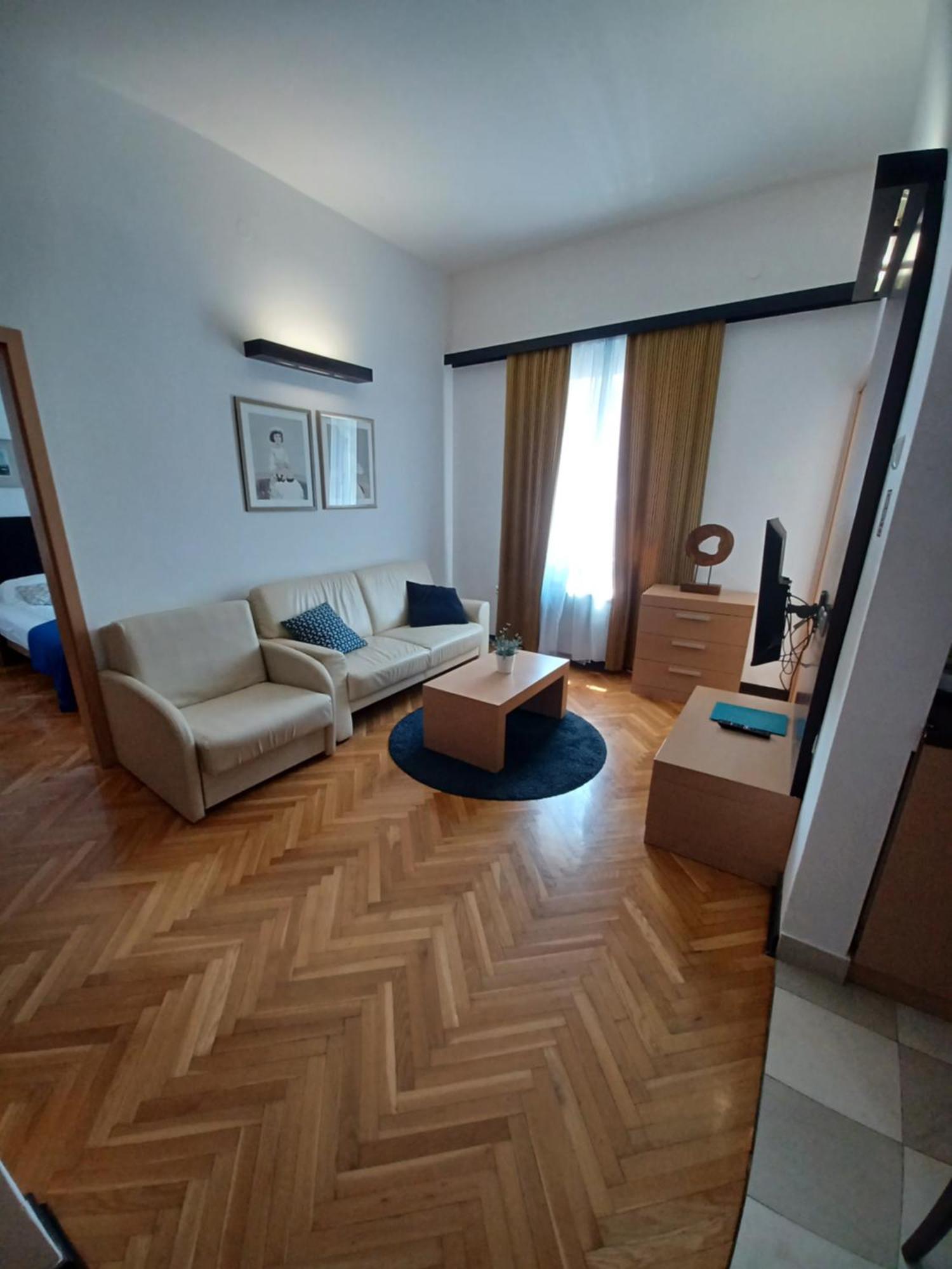 Apartment Aci Marina Cres Zewnętrze zdjęcie