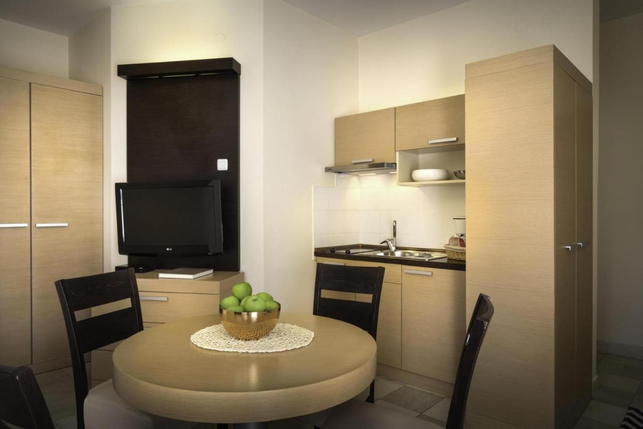 Apartment Aci Marina Cres Zewnętrze zdjęcie