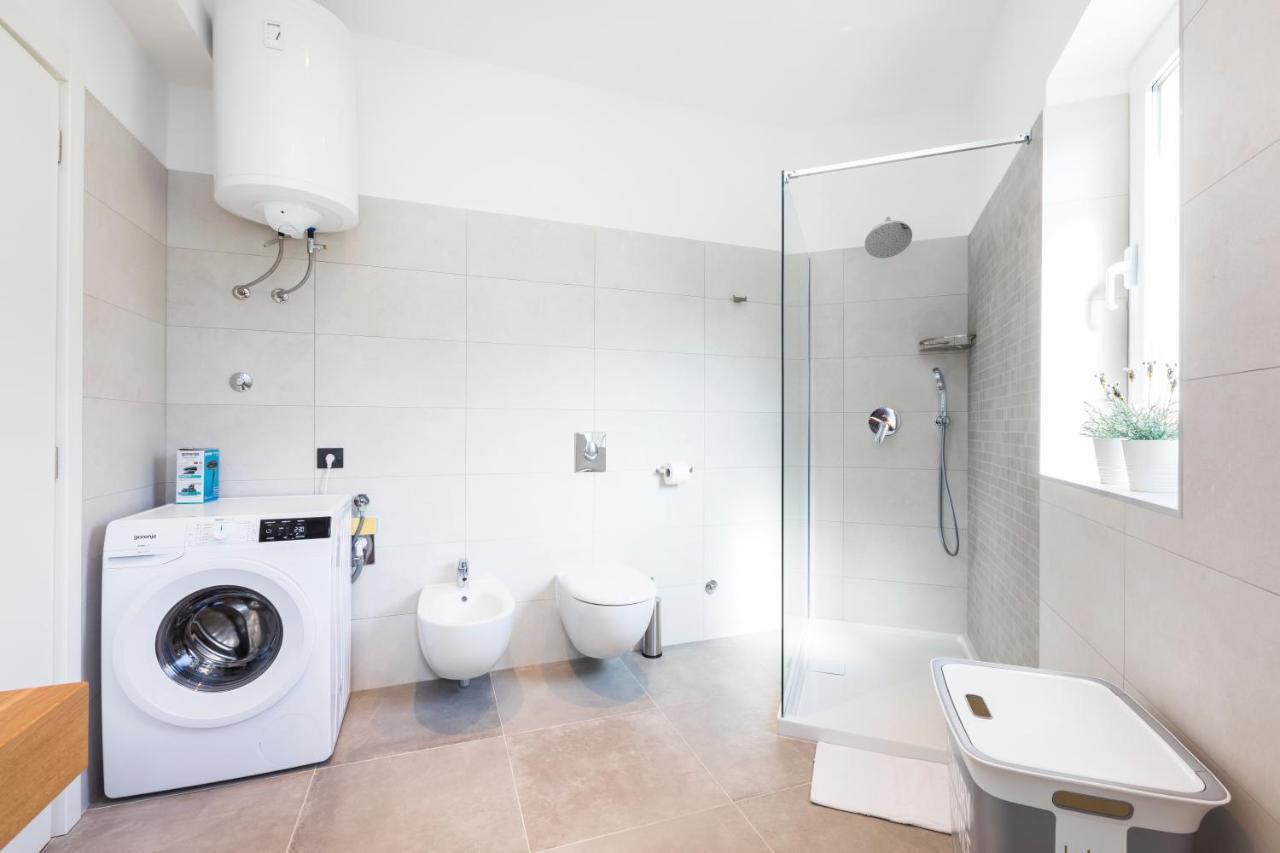 Apartment Aci Marina Cres Zewnętrze zdjęcie