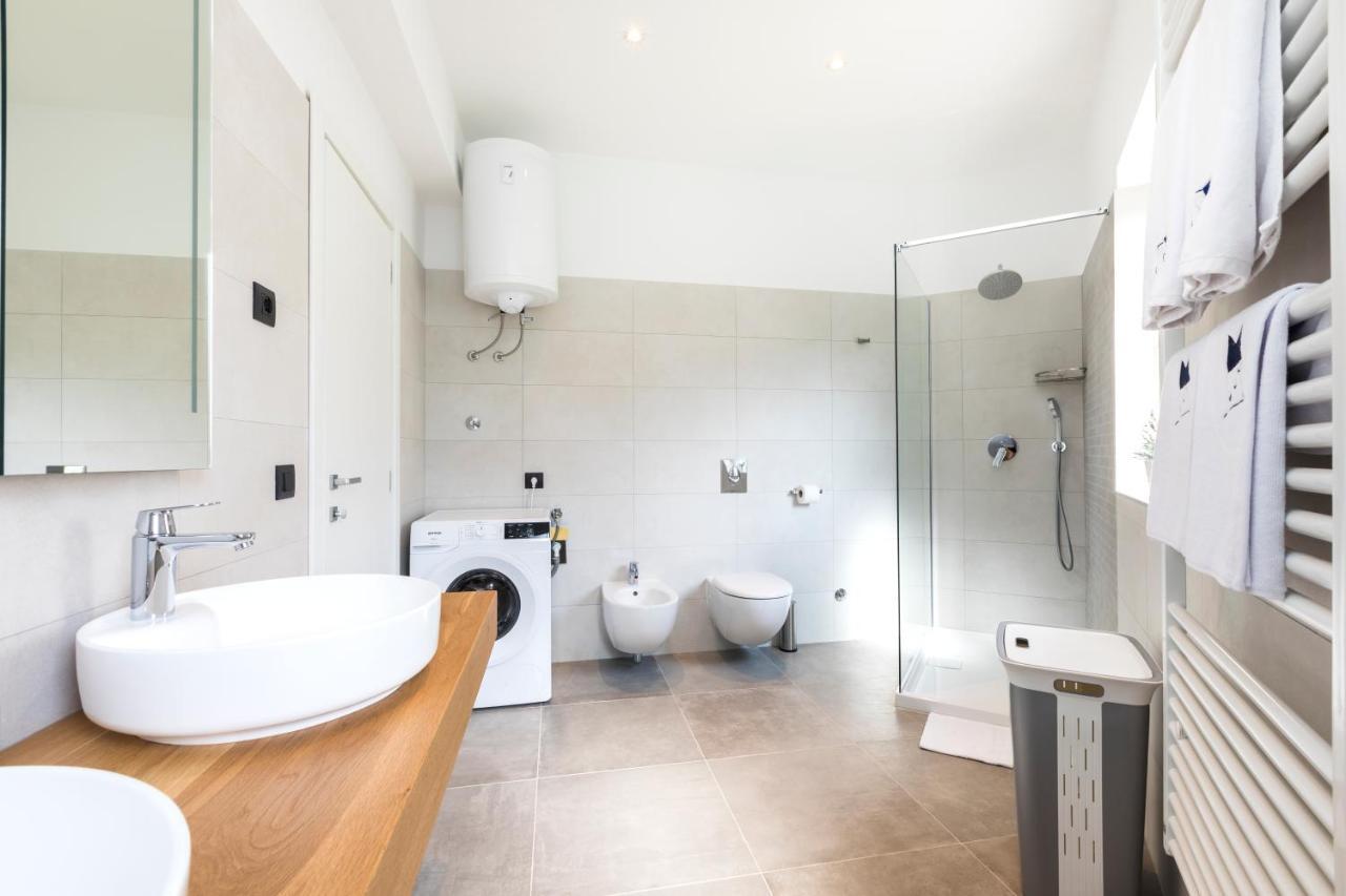 Apartment Aci Marina Cres Zewnętrze zdjęcie