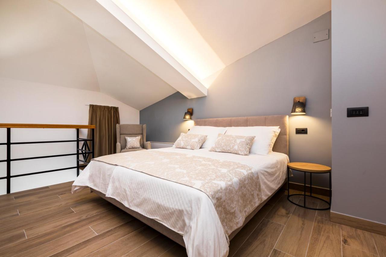 Apartment Aci Marina Cres Zewnętrze zdjęcie