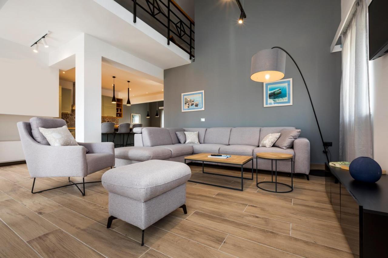 Apartment Aci Marina Cres Zewnętrze zdjęcie